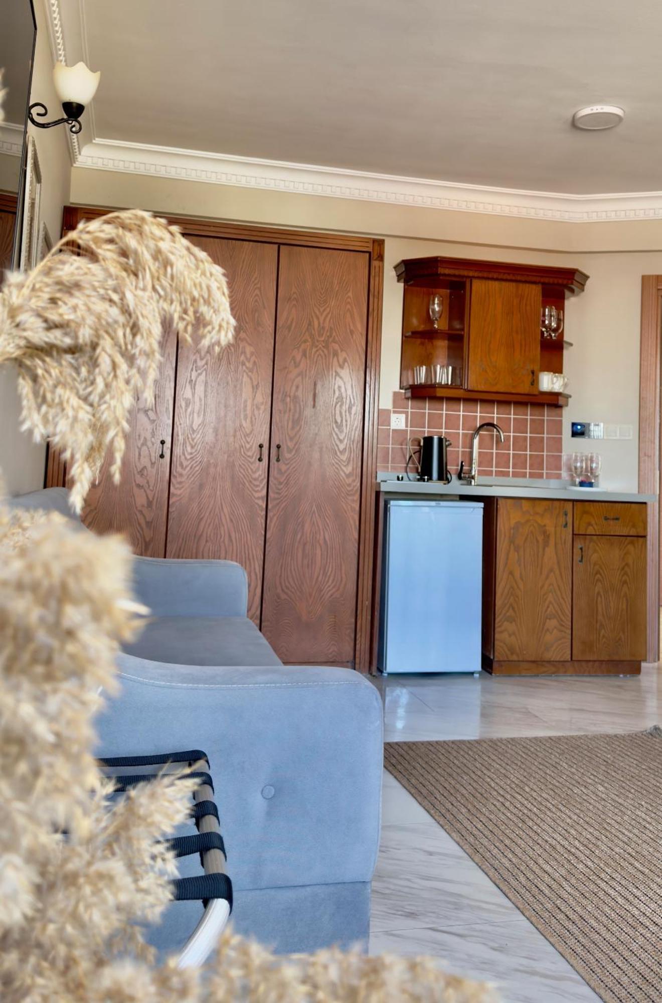 Rosy Suites Hotel Kusadası Esterno foto